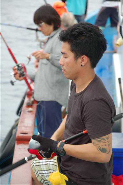 เราวิ่งเรืออยู่นาน..จนมาเจอดอนใหญ่ดอนหนึ่ง..เจอขุมทรัพย์เมื่อสายคับ :cry:ทุกๆคนก็ลงมือทั้งจิ๊กทั้งหน