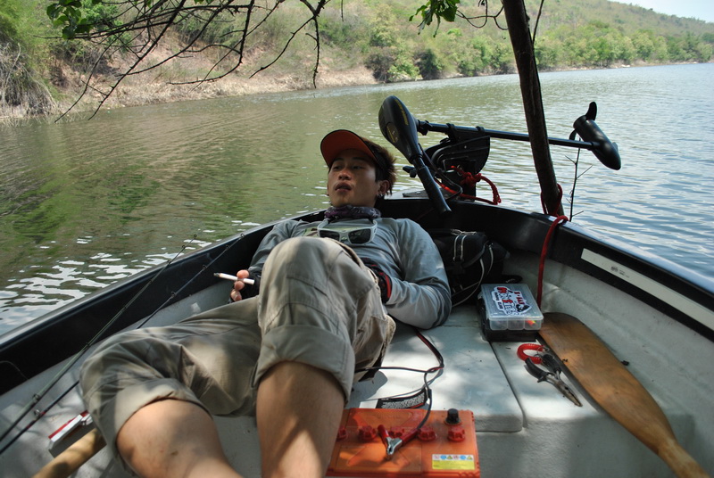 พอมันกินอิ่มมันก็มีสภาพแบบนี้ :laughing: :laughing: :laughing: