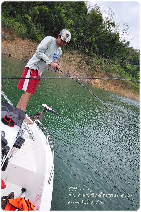  [b]penny โดนซะแล้ว

ความกดดันมาเยือน

อ้าว เหลือตรูคนเดียวนี่หว่า[/b] :laughing:
