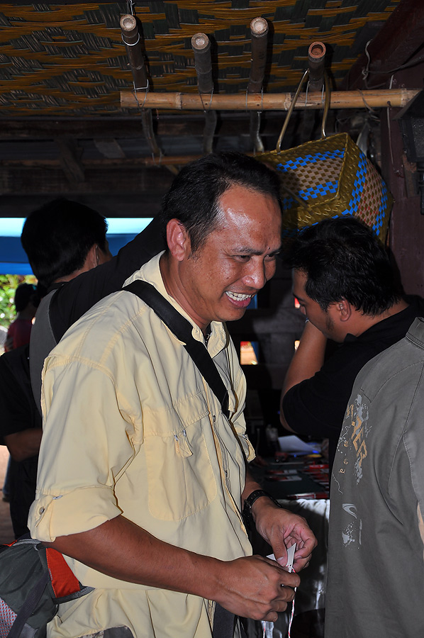 น้าแขกมาจับของรางวัล ปรากฏว่าโชคดี