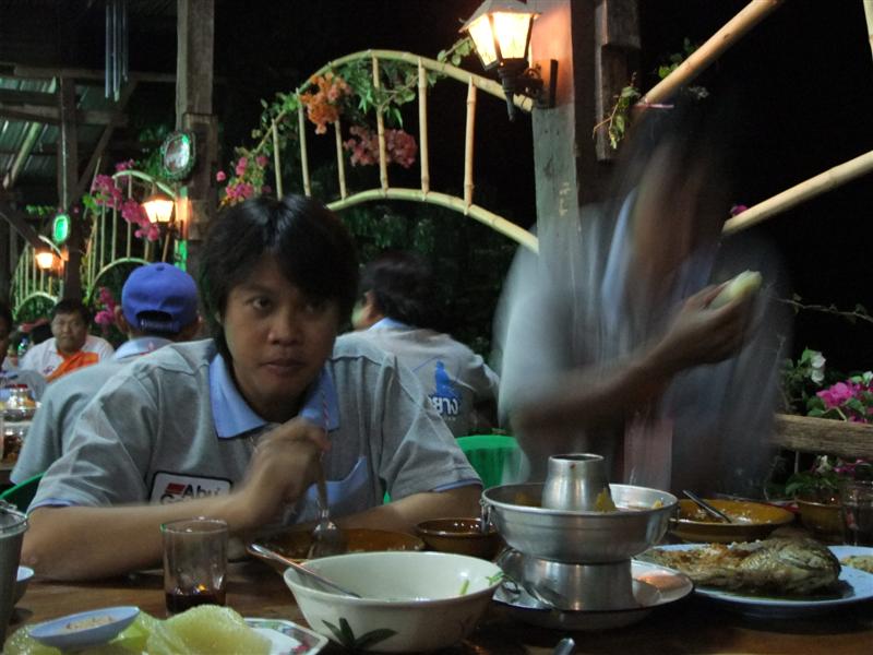 [b]ต๊าย ตาย เหมือนอะร มาขอส่วนบุญเลย อ่ะ อิอิ[/b]  :laughing: :laughing: :laughing: :laughing: :laug