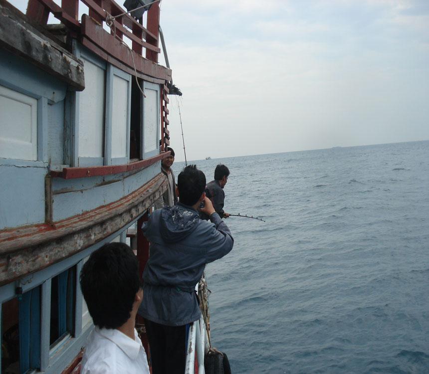 โดน แล้ว ครับ คัน ไต๋นนท์ ท้าย เรือ ดู