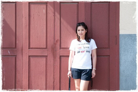 [q][i]อ้างถึง: solid posted: 01-04-2554, 15:47:32[/i]

collectionในการถือปลาถ่ายรูปครั้งแรกของเชอร