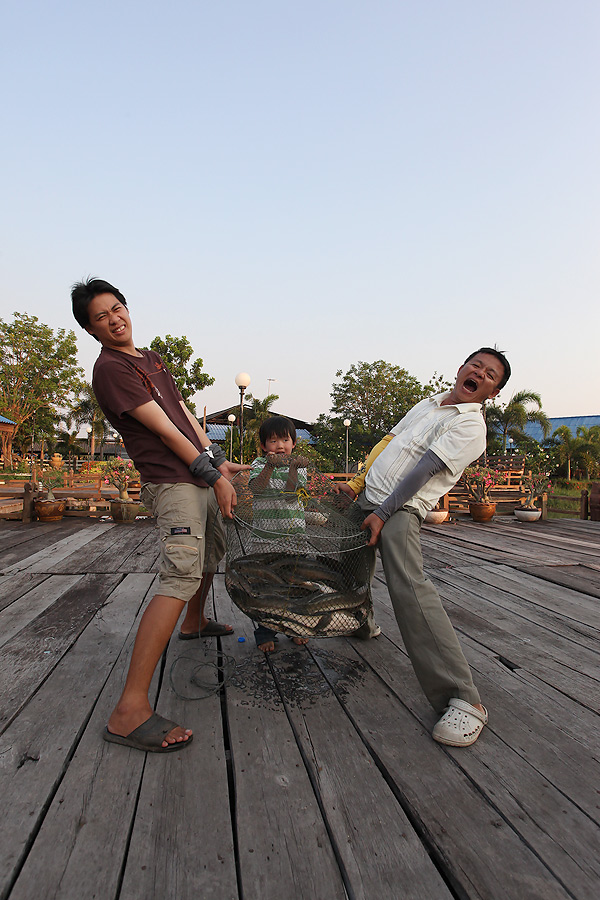 ช่วยกันยกหน่อยคร๊าฟ ฟ ฟ ฟ     :love: :love: