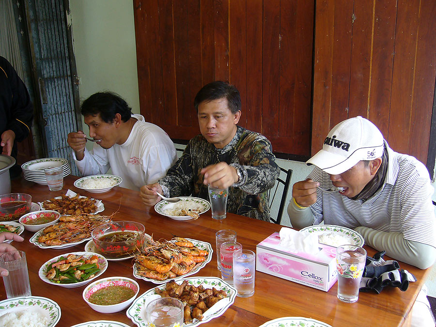 ภาพนี้ให้สังเกตุ   แววตาน้านุ (สปูน)    