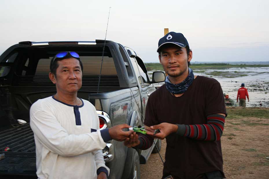 อันดับสองกระสูบน้ำหนักต่อตัวมากที