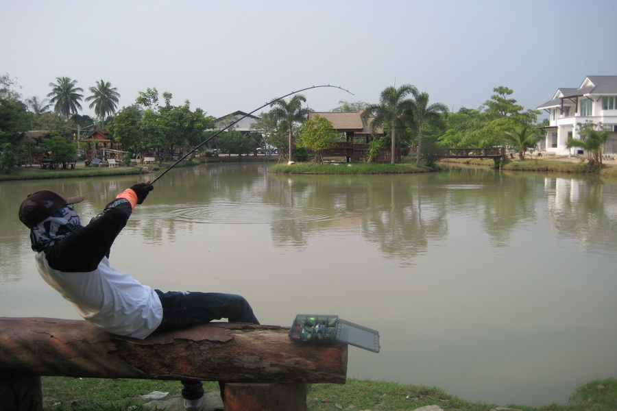 เฉพาะท่าก็กินขาด :laughing: