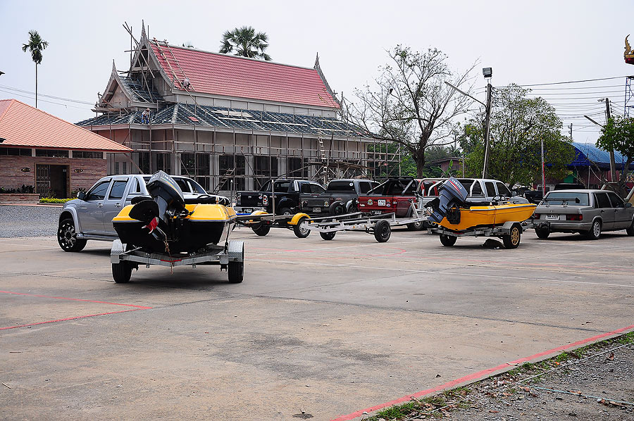 งานนี้จัดขึ้นมาเพื่อเซอร์วิช เพื่อนๆที่มีเรือให้มาตรวจเช็คเครื่องเรือ หรือเครื่องใครเสียก็มาซ่อมได้เ