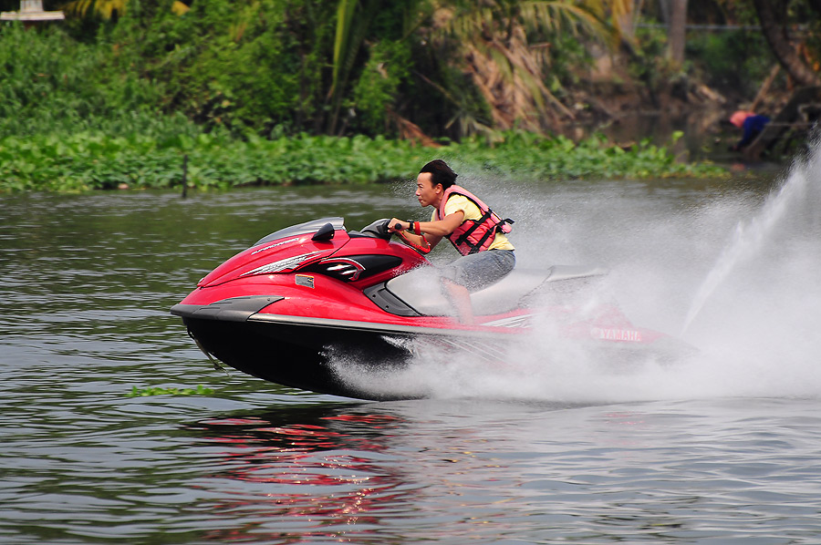 ทางตรงจับความเร็วได้ที่ 110 เลยทีเดียว :grin: :grin: :grin: