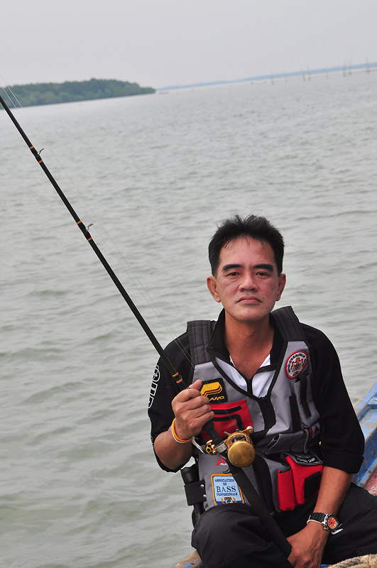เอ้า...เรือออกจากท่าแล้ว...พี่กอล์ฟ แอ
