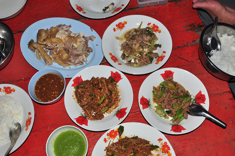 เมนูวันนี้...

ไก่หุบบอน-สาขาบ้านบึง
