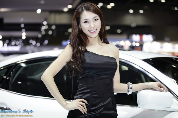 Pretty Seoul Motor Show 2011