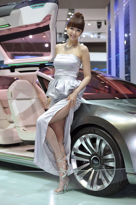 Pretty Seoul Motor Show 2011