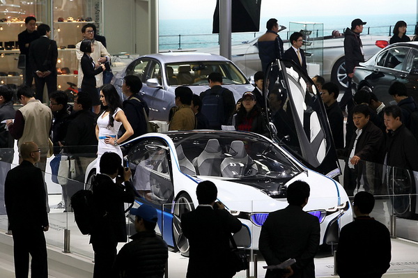 Seoul Motor Show 2011 ไฮไลท์รถสวยๆ ในงานที่ประเทศเกาหลี