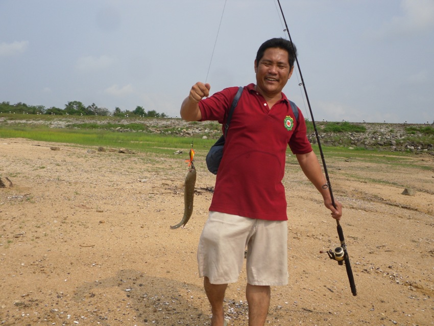 เดินมาก้อบ่นหึ โดนซะที ตีจนล้าแล้ว :grin: :grin: :grin: