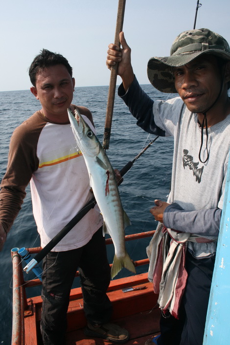 2 คู่หูเจ้าของท้ายเรือ
