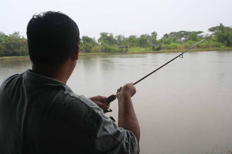 มีฝนปรอยๆด้วย... :grin: :grin: