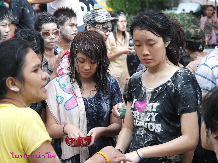 ขึ้นเหนือไปอีกหน่อย :cool: :cool: :cool: