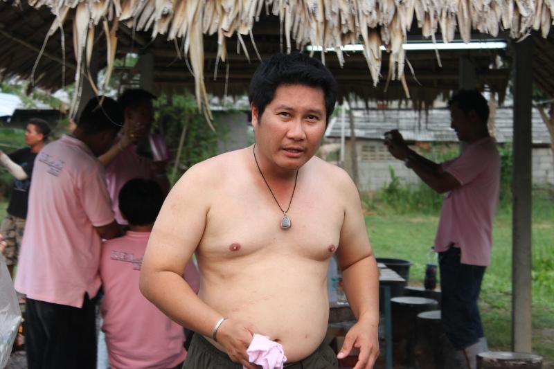 อากาศมันร้อนฮ่ะคับ
... :laughing: :laughing: :laughing:...