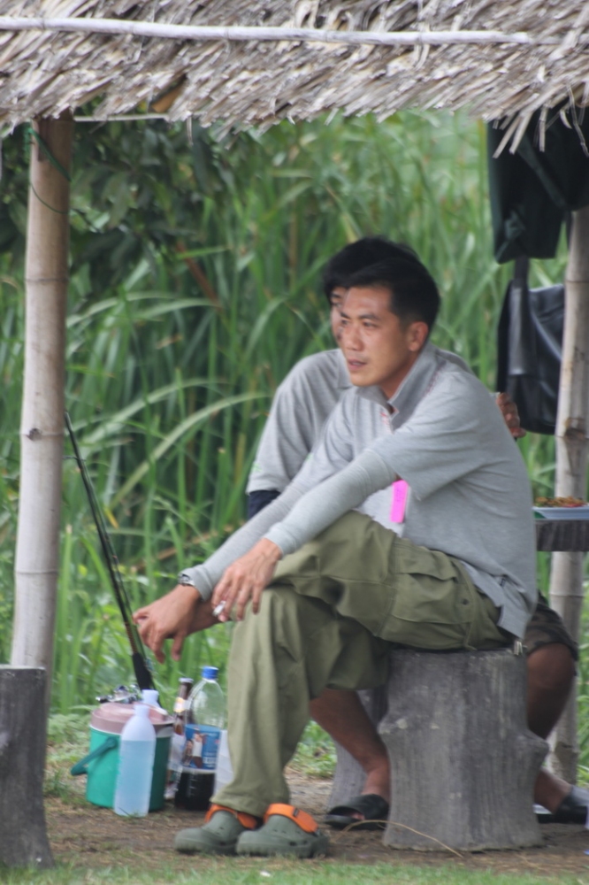 น้าป้อมทุ่นลอย