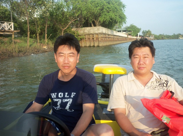 ให้ทายกันนะครับใครพี่ใครน้อง ทายถูกมีรางวัลหั้ย :spineyes: :spineyes: :spineyes: :cool: :cool: :cool