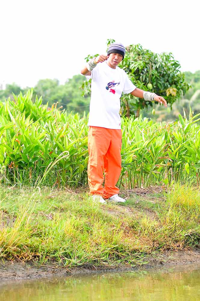 หลังจากเหตุการสงบลง

ทำอะไรอ่ะลุงป้อม  :laughing: :laughing: