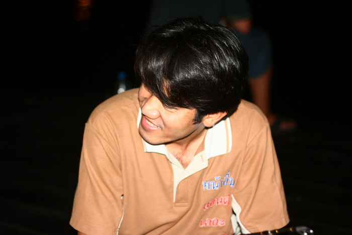 [q][i]อ้างถึง: hybrid_ek posted: 18-04-2554, 14:31:14[/i]

คนถ่ายรูป หล่อสุดในโลกกก :blush: :blush
