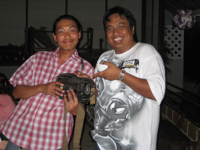 ขอบคุณสำหรับของขวัญคร๊าบน้าเก๋   :grin: 