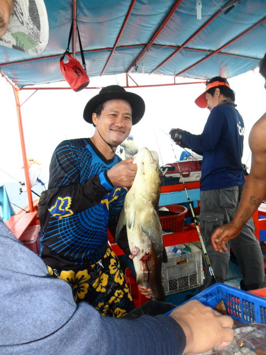 น้า มาด ยกขึ้นมาชื่นชมอีกรอบครับ 
 :lov
