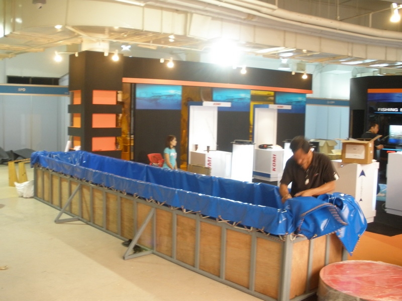 
แทงค์เทส เหยื่อปลอมยาว 8 เมตร ใช้งานได้จริง
จัดหนักๆ  เพื่อให้นักตกปลาชาวไทย 
สำหรับงานศุกร์ เสา