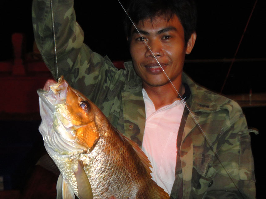 อังเกยอีก ตัว 
 :smile: :smile: :smile: :smile: :smile: :smile: :smile: :smile: :smile: :smile: :sm