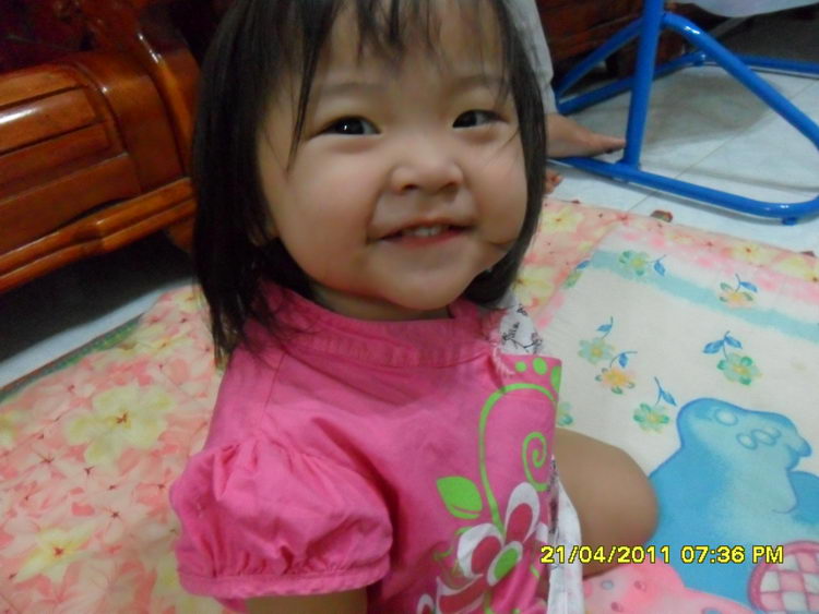 ลูกสาวคนที่ 3 ของผมครับ  :grin: :grin: