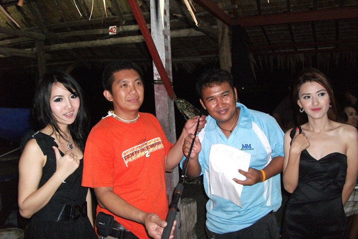  :smile:  อีกซักภาพ  :smile: