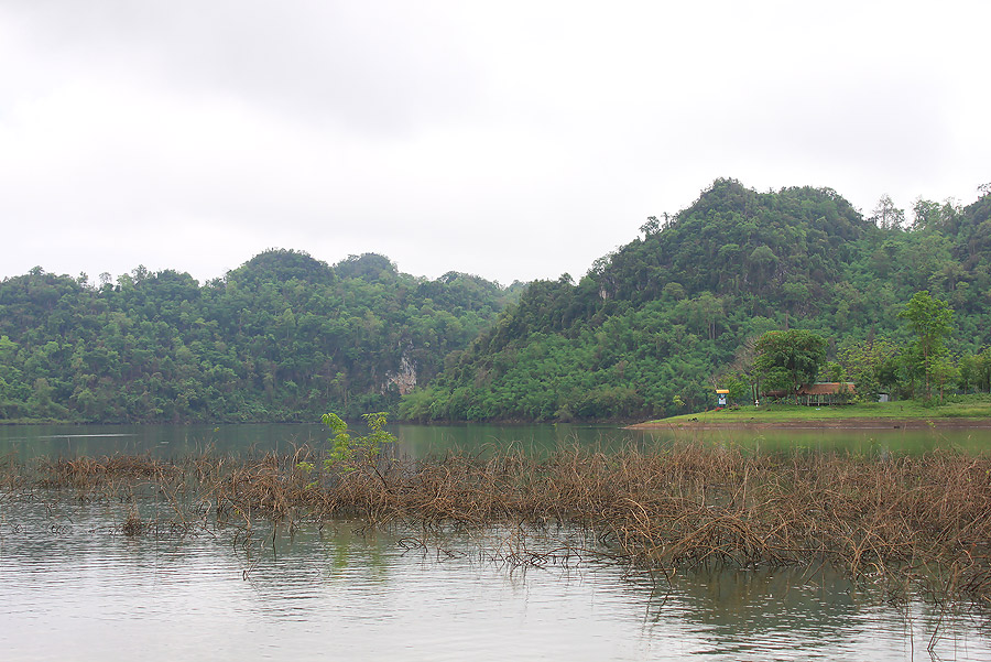 เรือเค้าเครื่องไม่มีปัญหา เลยเลาะต