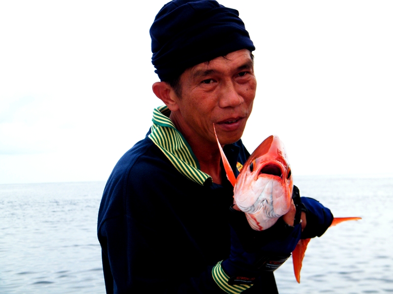 แหมๆ...หันปากสวยให้ชมกันซะด้วย :laughing: :laughing: :laughing: :laughing: :laughing: