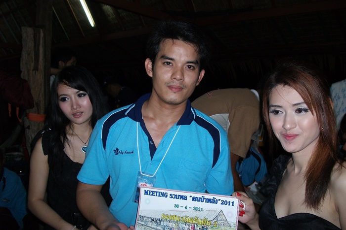 
         :smile:    รองชนะเลิศอันดับ 2  ปลาไซร์วัดใจครับ   :smile: