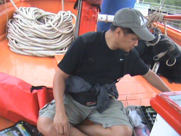 น้านะไม่รอช้า  ลงเรือปุ๊ป เตรียมอุป