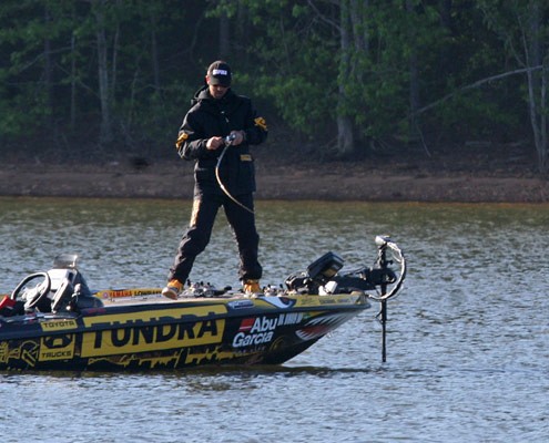 เริ่มออกตัวมาได้ไม่เท่าไหร่ Mike Iaconelli เ