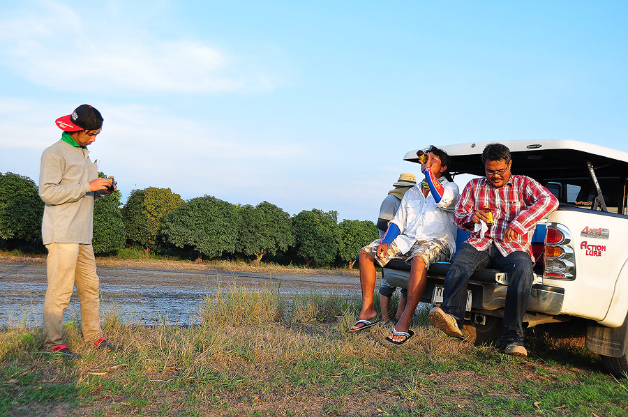 
ขุดกันทั้งวันท่าทางจะเหนื่อยเนาะพี่ๆ โด๊ปกันใหญ่เลย :grin: :grin: :laughing: :laughing:





