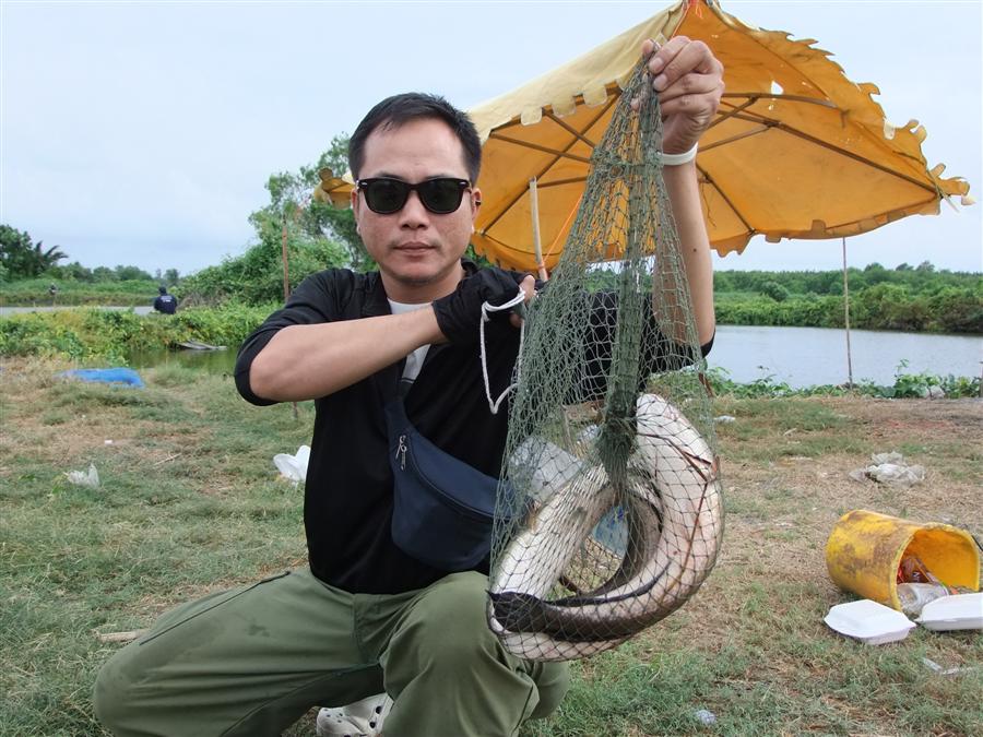 [b]ถ้าให้บอกตามตรงจริงๆจากใจเลยนะคร