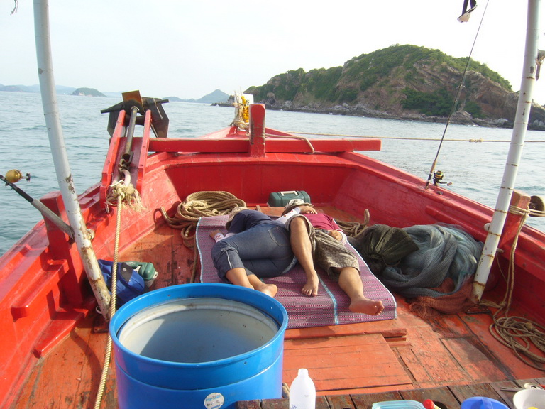 หัวเรือก็มี อิอิอิ  :laughing: :laughing: :laughing: :laughing: