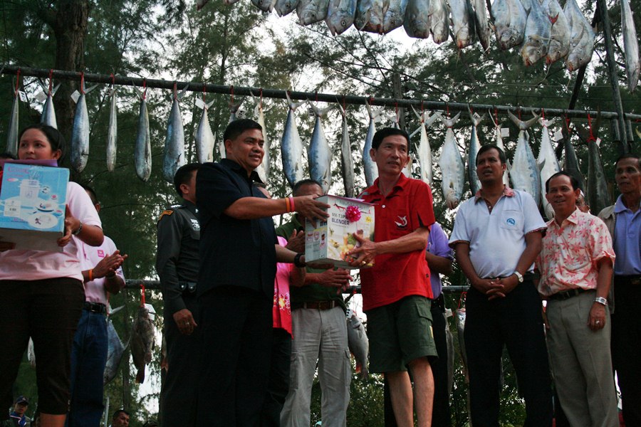   รางวัลรองชนะเลิศกัปตันเรือดีเด่น 