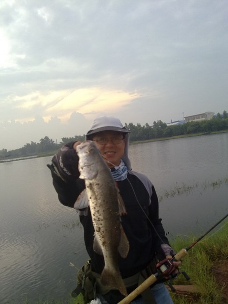 ไม่นับปลาน้าจิ๋วแล้วครับ :laughing: :grin: