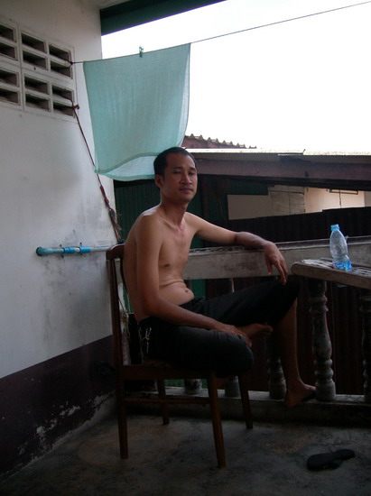 พักก่อนน่ะครับ :sad: :spineyes: :spineyes:
น้องเอิร์