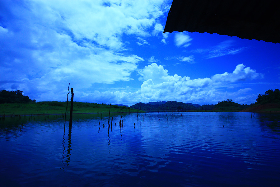 หลังจากกินข้าวอิ่ม พักสายตากันซักชั่วโมง................. :grin: :grin: :grin: