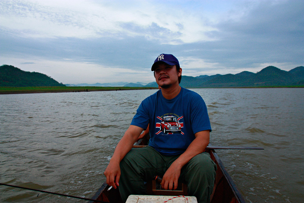  [b]ลำนี้สบายๆ ชิลด์....[/b] :grin: :grin: