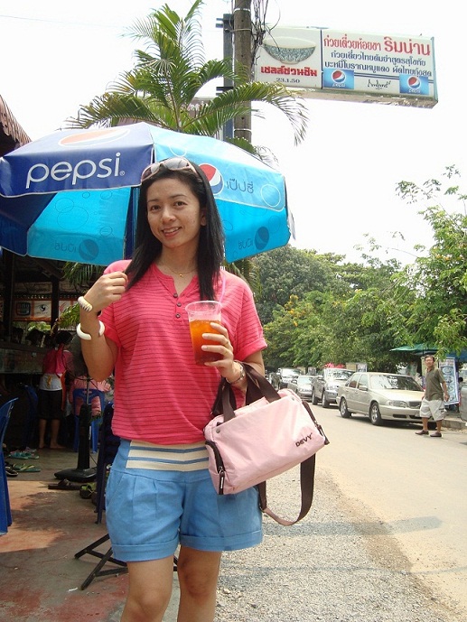 รู้สึก ๆ หิว ๆ  ข้าวเช้าก็ยังไม่ได้ก