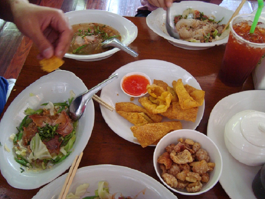 มาแล้วครับ ก๋วยเตี๋ยวห้อยขา  :cheer: :cheer: :ch