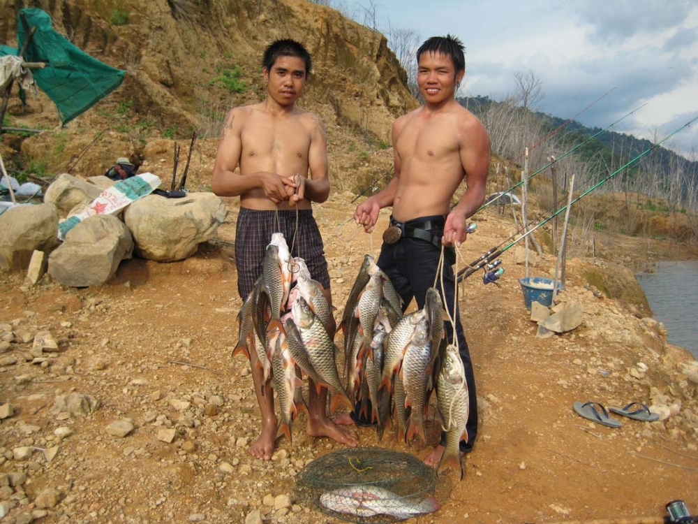 ภาพอดีตเมื่อสี่ปีก่อน มาเปิดดู เห็นใต๋บอกคราวก่อนได้เยอะกว่า