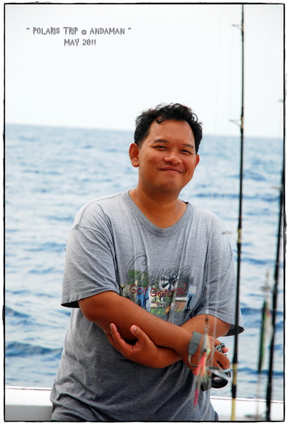 แหมมมม

อีกหนึ่งท่านที่ขาดไม่ได้....น้า b_boy ครับ......ทริพหน้าไปด้วยกันอีกน่ะ......เก๋าถ่าน.....